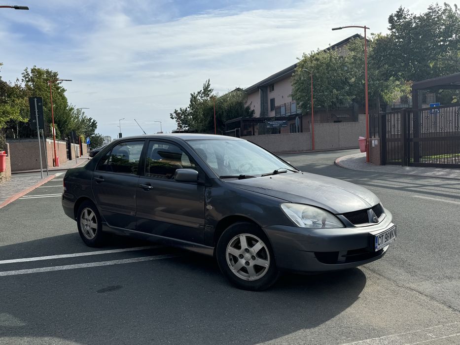 Mitsubishi Lancer 1.6 benzina cu gaz 2009
