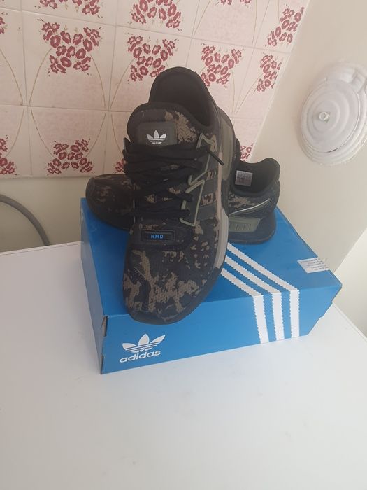 Adidas уникален и много рядък модел