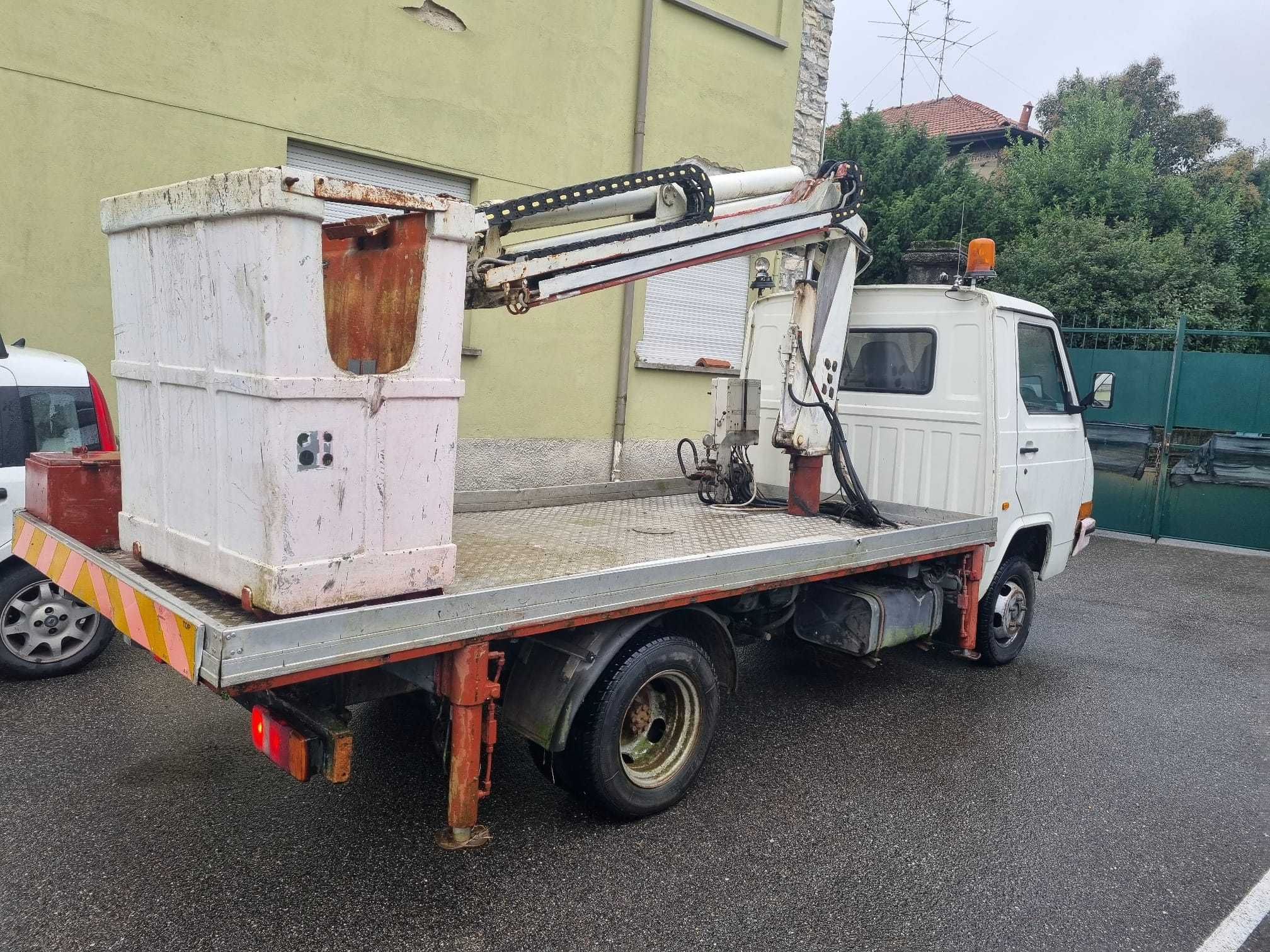 Автовишка Nissan Trade 3.0 D