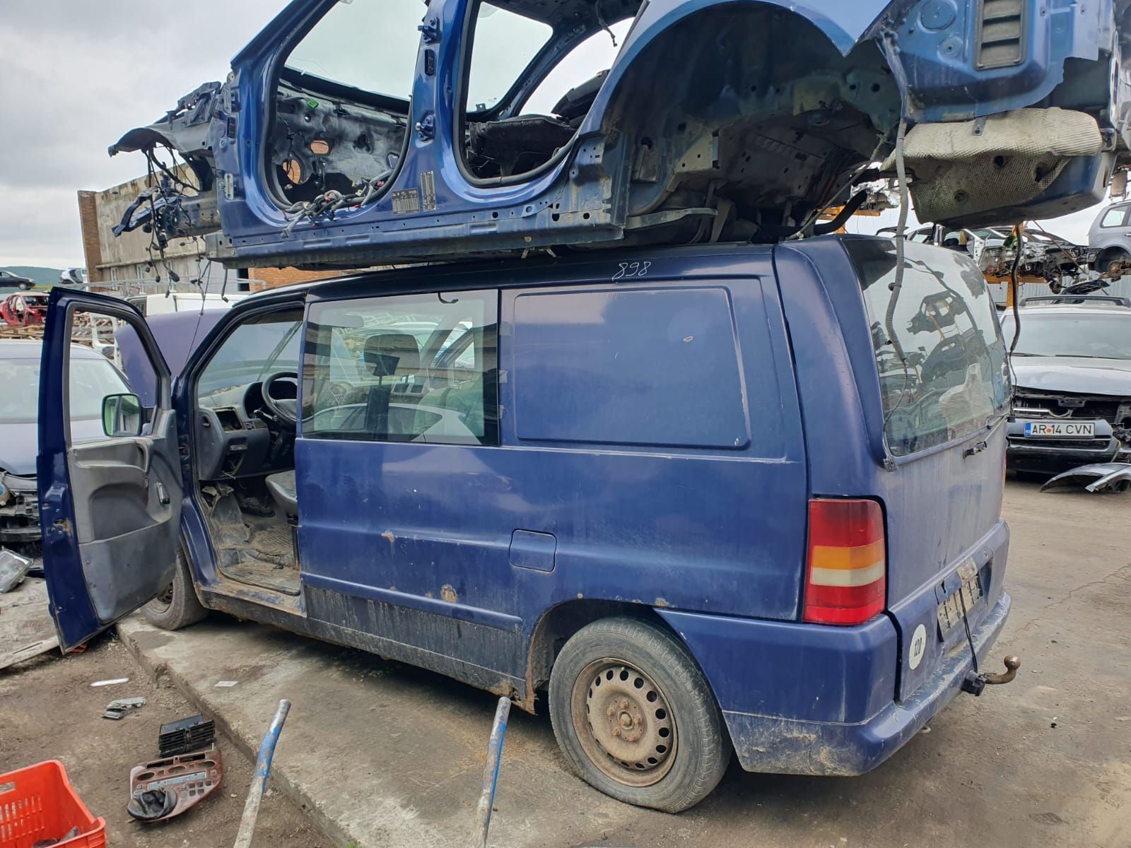 Motor complet fara anexe 2.2 cdi 611980 Mercedes-Benz Vito W638 [1996