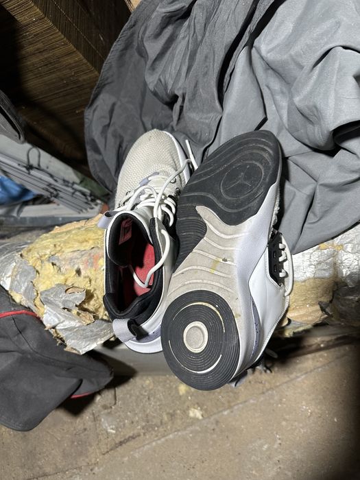 Adidași jordan  la 180 lei