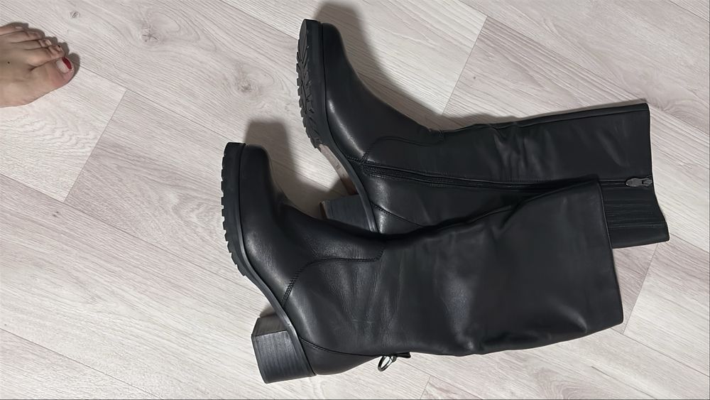 Сапоги женские из кожи