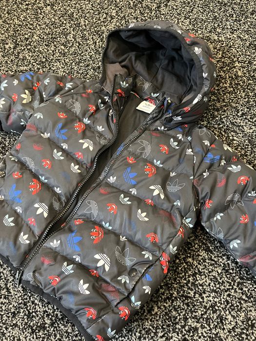 Яке adidas за момче 104 размер