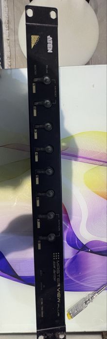 ATEN Master view Plus CS-9138 - KVM switch 8 porturi
