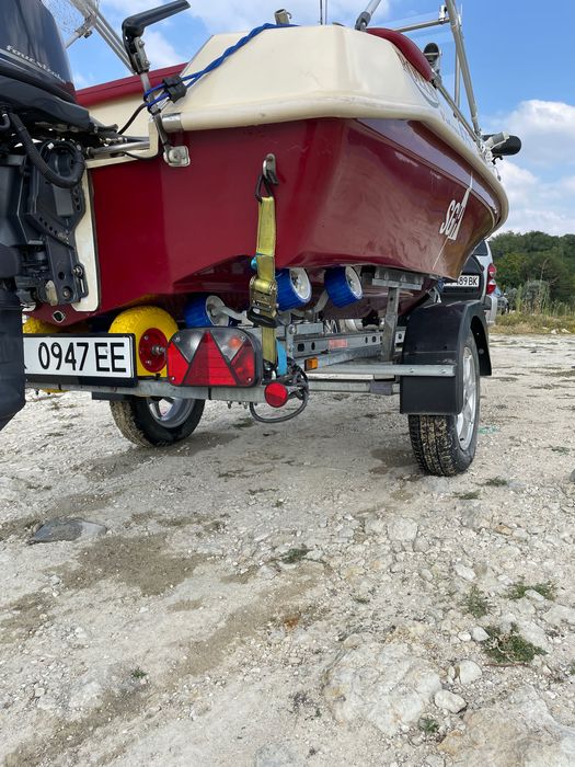 Продавам лодка Krüger