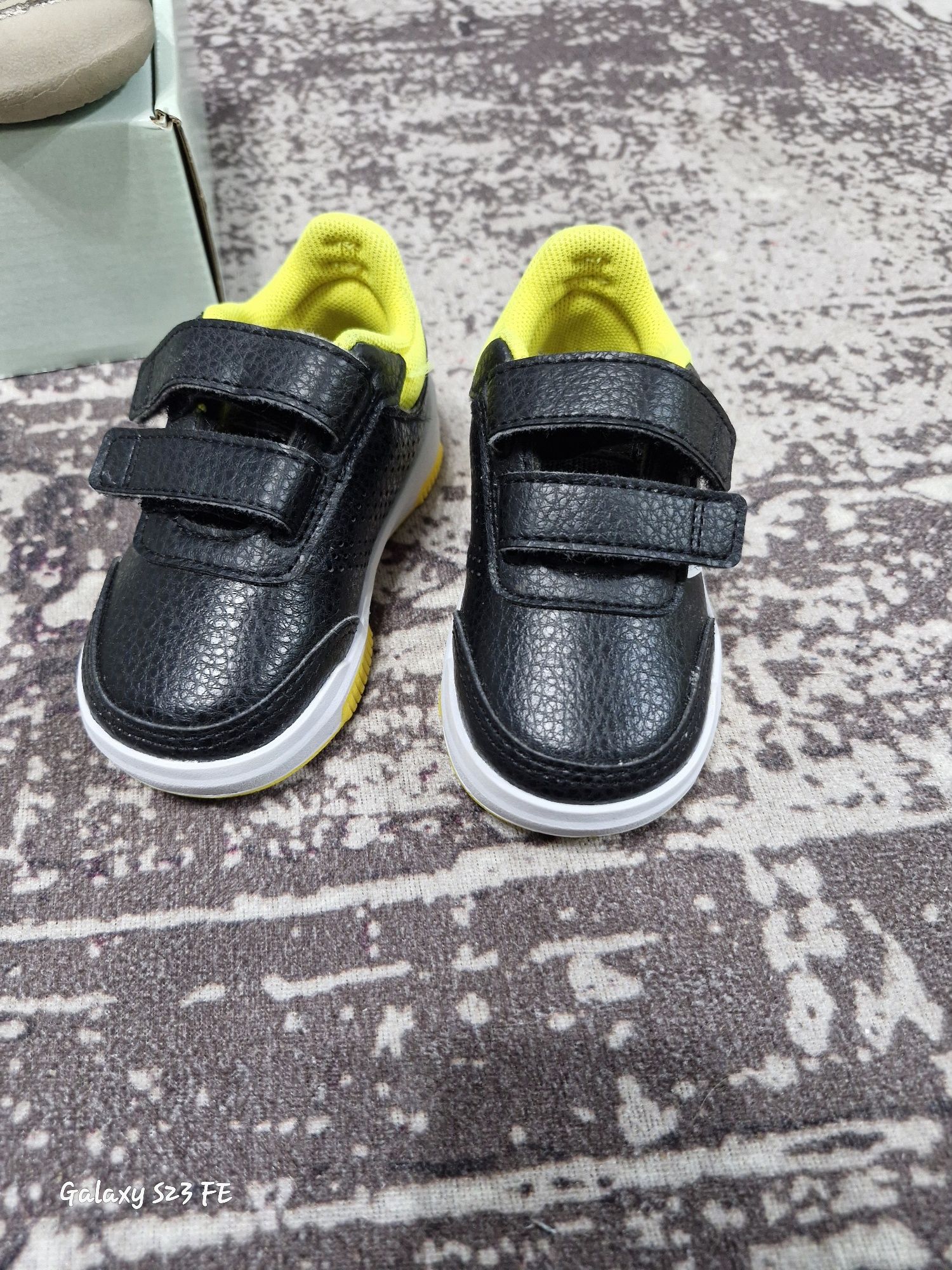 Оргинални детски обувки Adidas