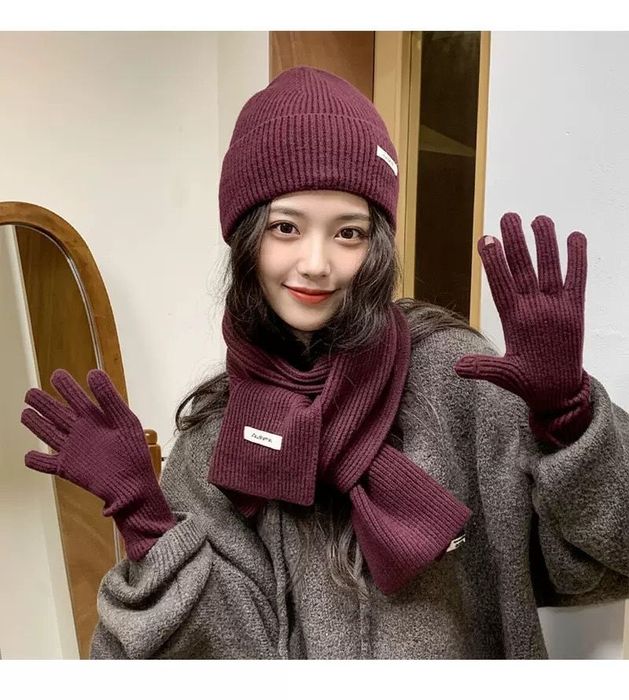 Комплект шапка шарф перчатки