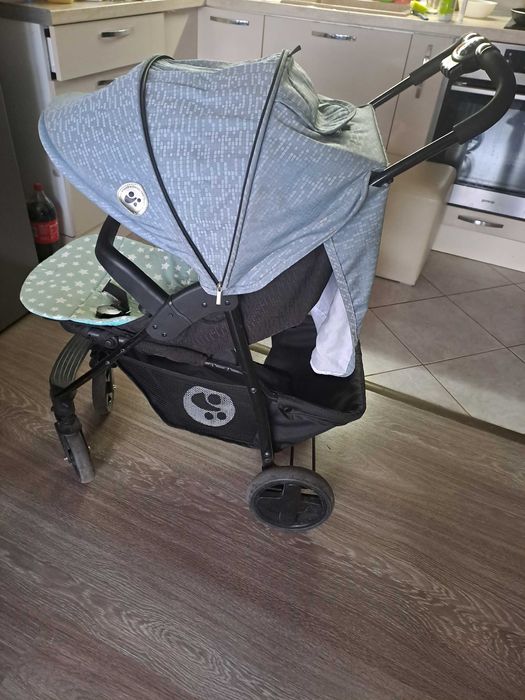 Продавам лятна количка