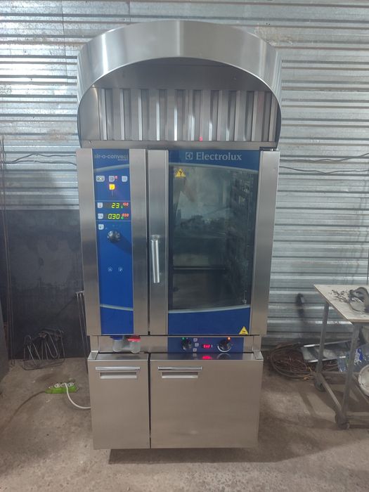 Конвекционная печь Electrolux с расстойкой
