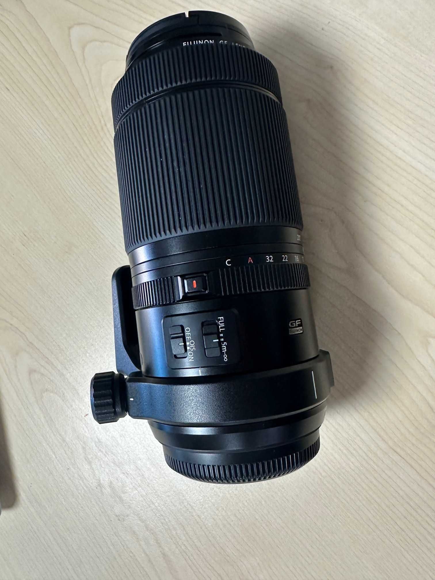 Обектив Fujinon GF 100-200mm f5.6 R LM OIS WR