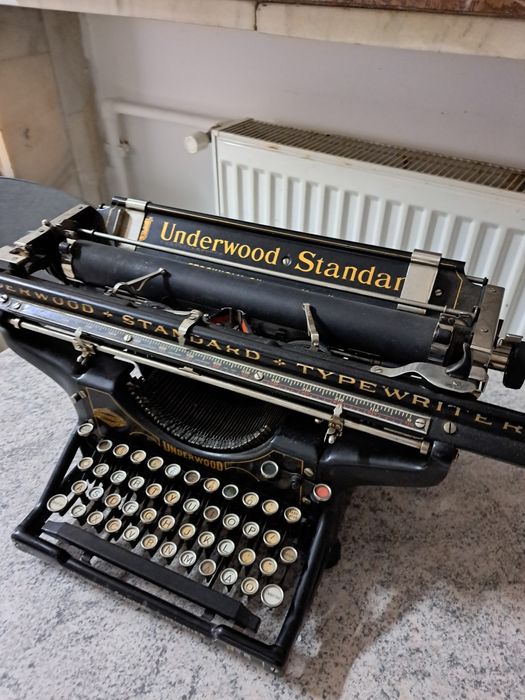 Mașina de Scris veche Underwood U.S.A.