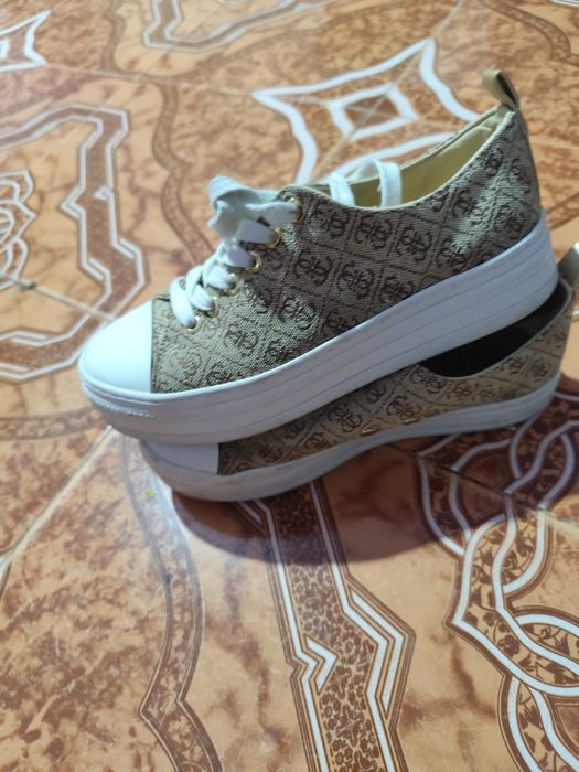 Guess originali Nr 37