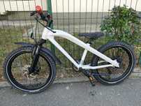 Bicicleta copii BMW JUNIOR 20 Zoll, frane disc alb perlat 6-9 ani