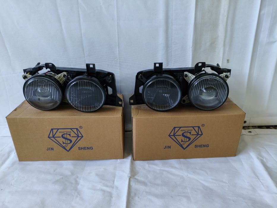 Продаю Фары передние БМВ Е34