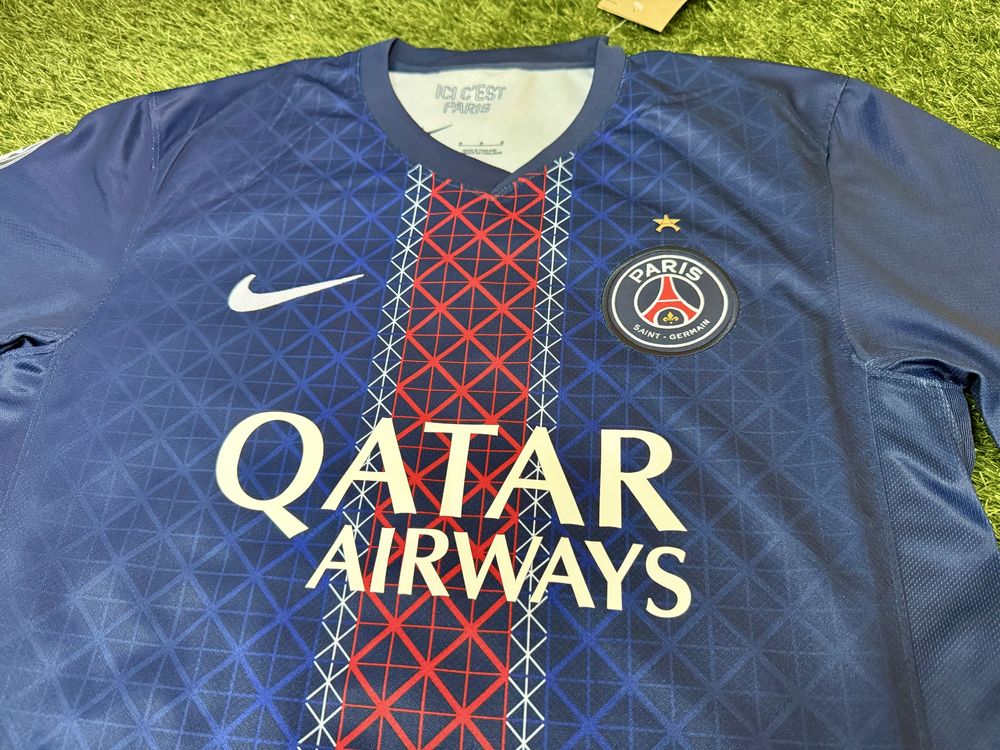 Тениска на Paris Saint-Germain / Desire Doue 2025-26