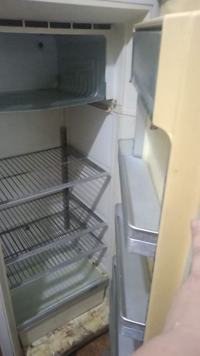 Продам  холодильник б.у