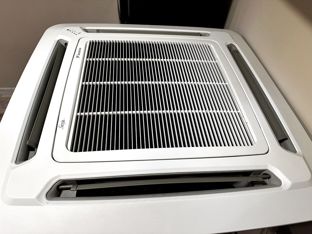 Касетъчен климатик DAIKIN 36000btu