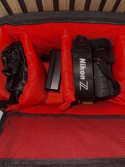 Nikon Z 50+обектив