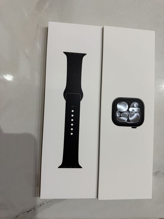 Apple watch 11- 46 mm, Jet black- GPS, sigilat.