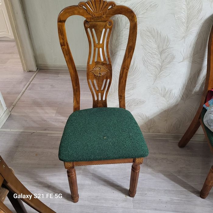 Продам стулья бу