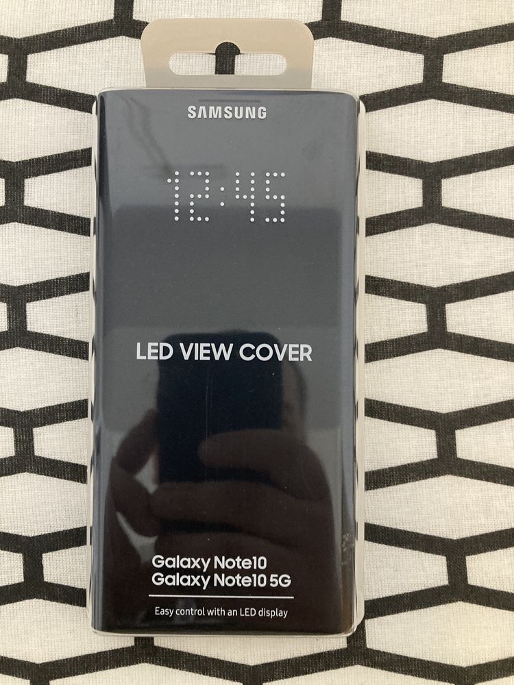 Vand husa carte originala Led View Cover Samsung Galaxy Note 10 noua