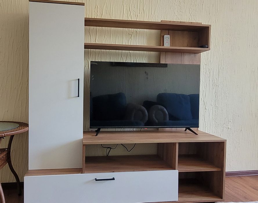 Горка под телевизор