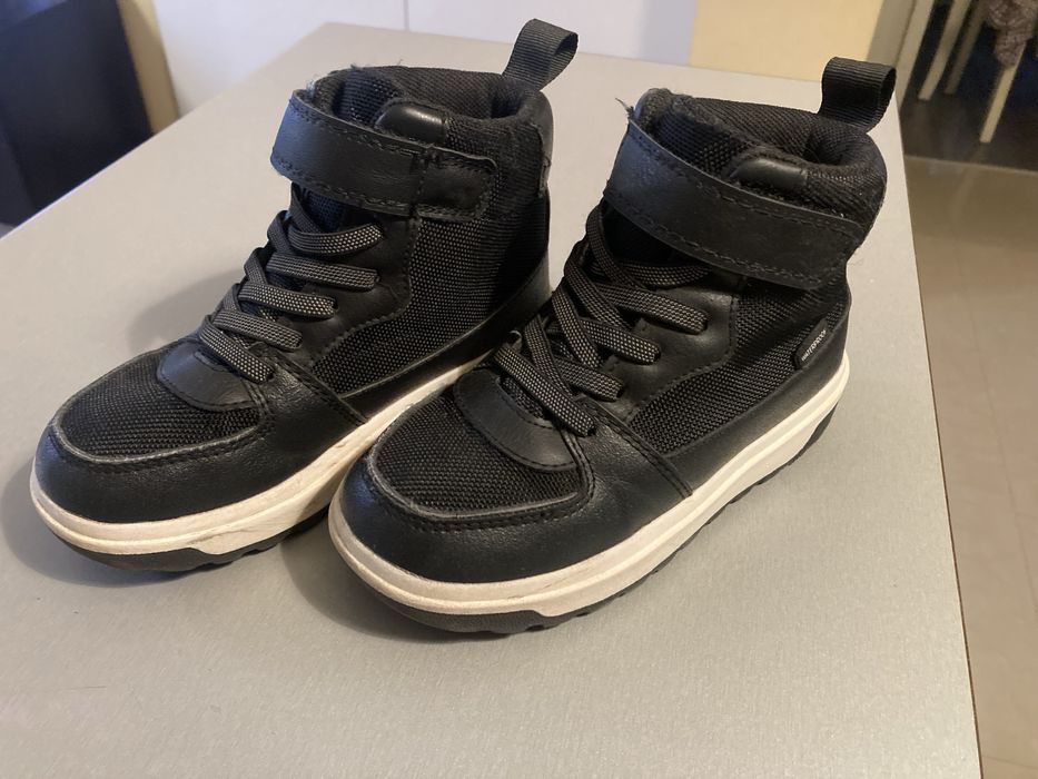 Детски непромокаеми кецове H&M 29н