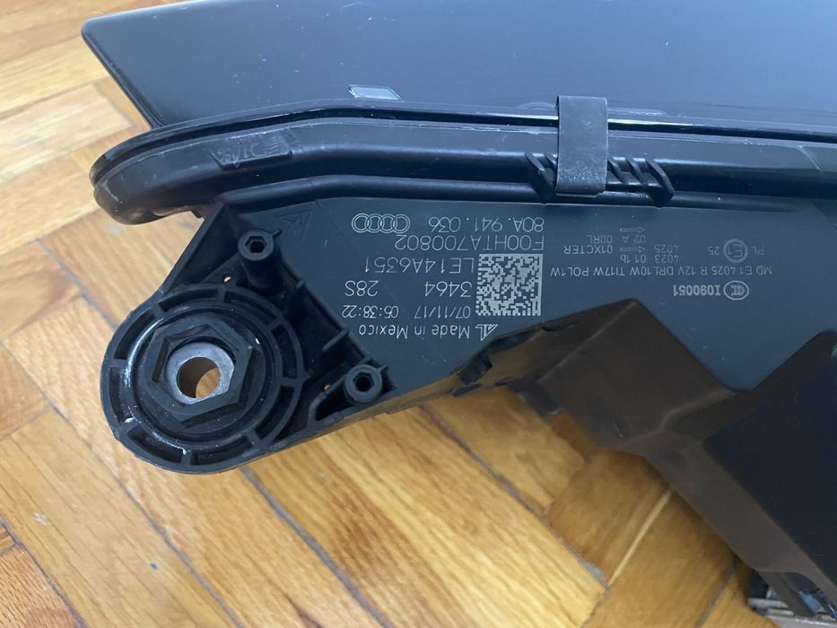 Far AUDI Q5 8fy 80A Matrix Led complet cod OE: 80A941036