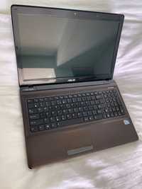Laptop Asus model 2010