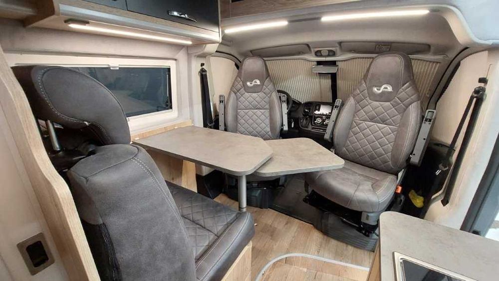 Autorulota Mega Mobil Mega Sport 640 Pop Up Roof