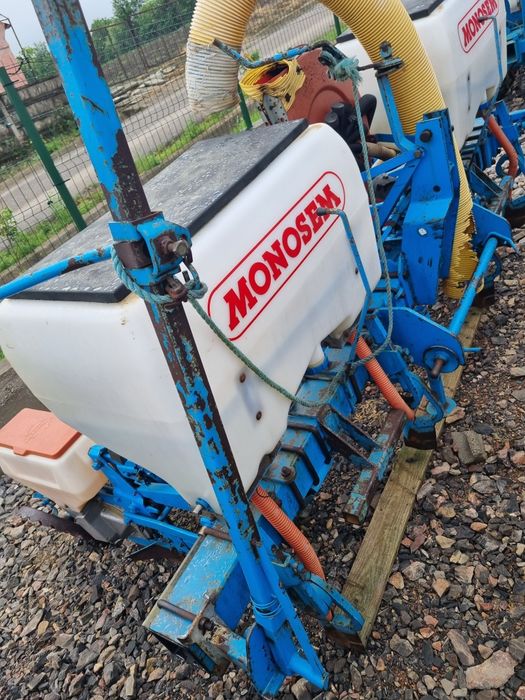 Semanatoare Porumb Monosem NG 4 sire
