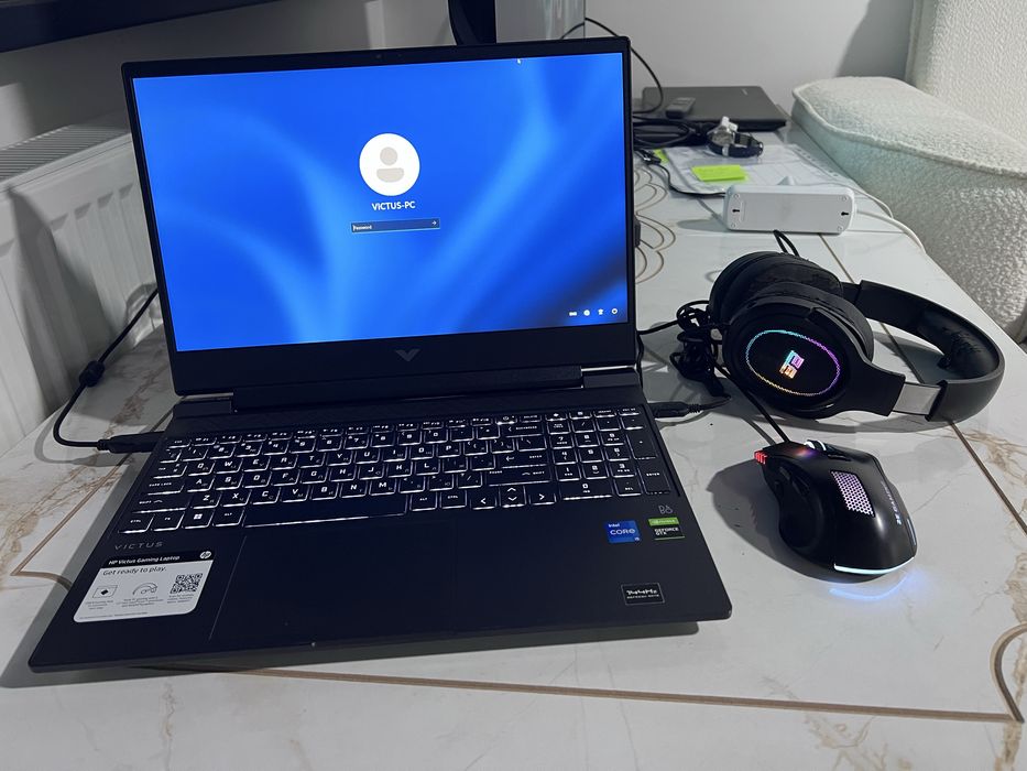 Hp victus core i5-12450H