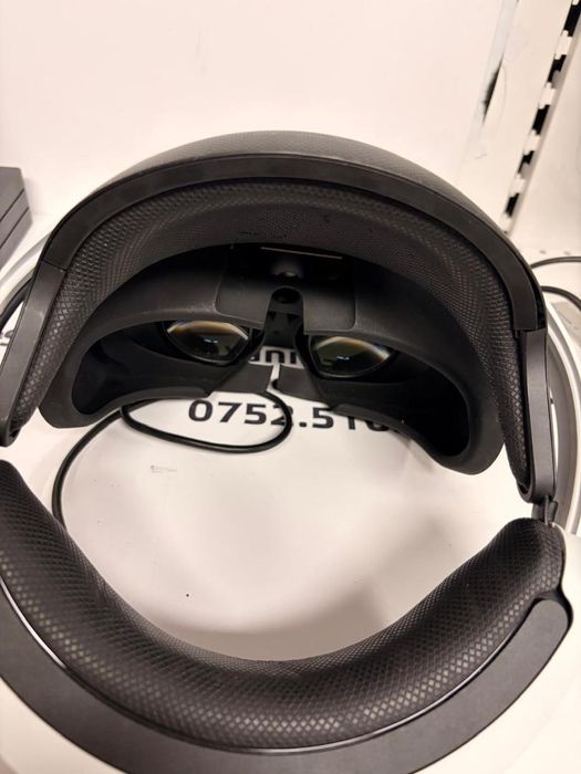 Pachet PlayStation VR + Camera PS -T-