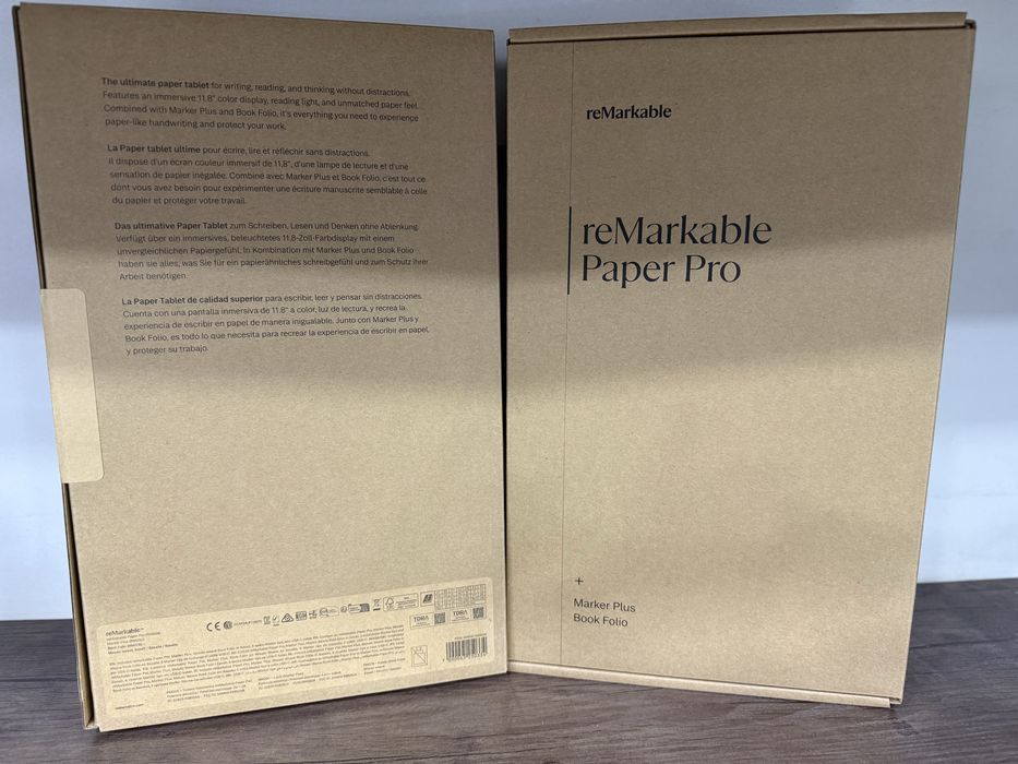 reMarkable Paper Pro +Book folio+ Marker plus mosaic Weave