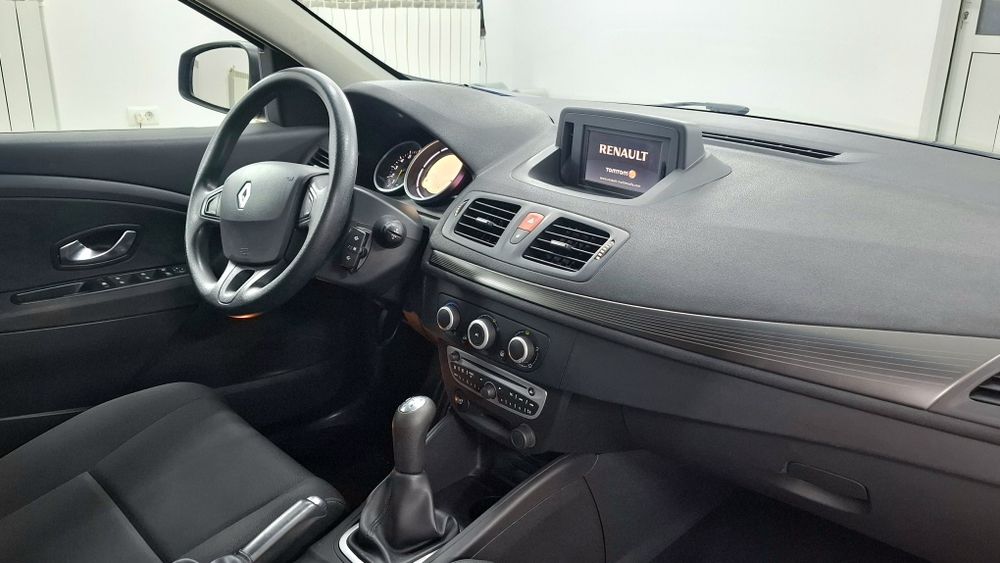 Renault Megane 3 benzina 1.6i-16v , stare foarte buna