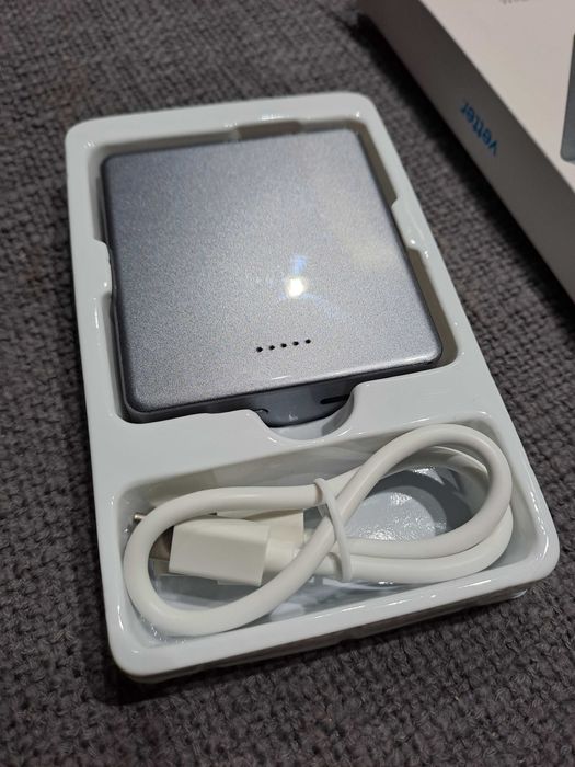 Incarcator wireless MagSafe pt Iphone