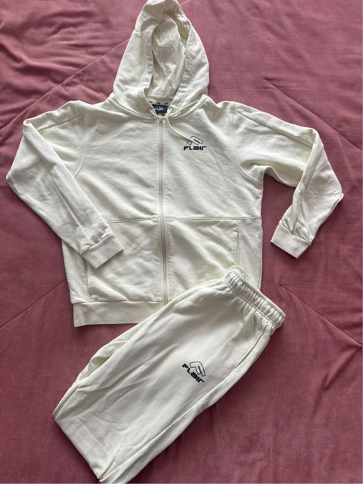 Дамски екип flair