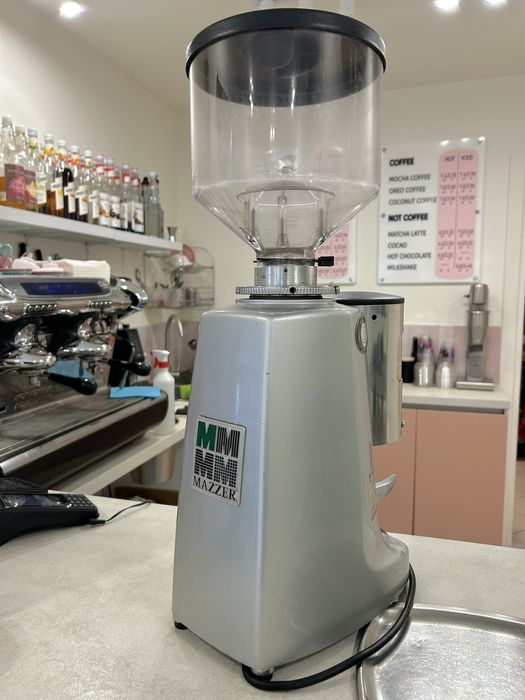 Професионална кафе мелачка Mazzer Mini