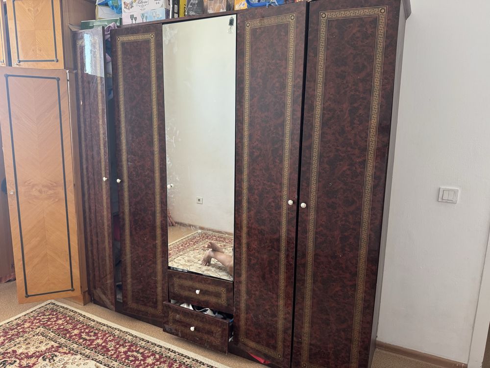 Гарнитур спальний     Срочно
