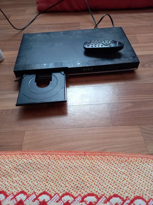 DVD плеер б/у в отличном состоянии