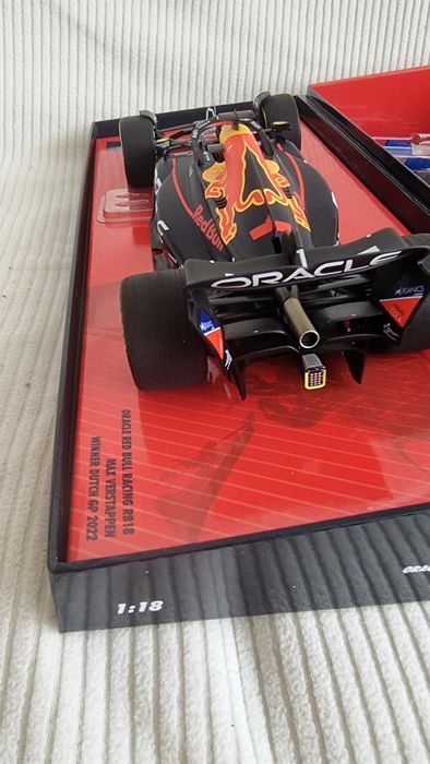 Red bull rb20 British gp M.Verstappen/Red bull rb18 Dutch gp F1 1:18