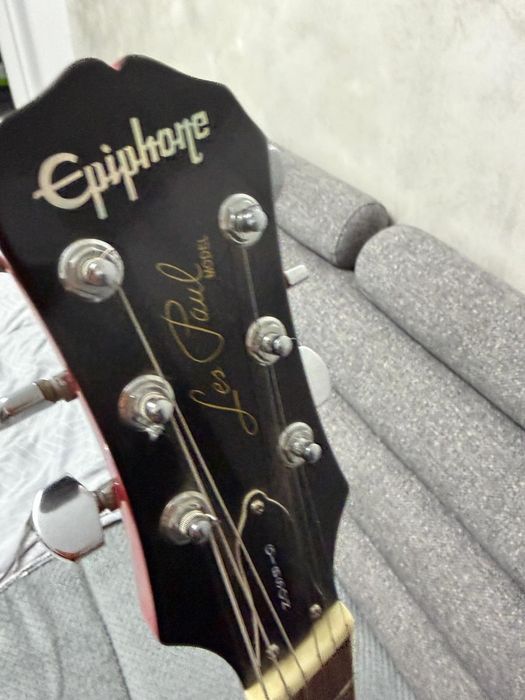 Vând  epiphone les paul made în korea an fabricație 1998
