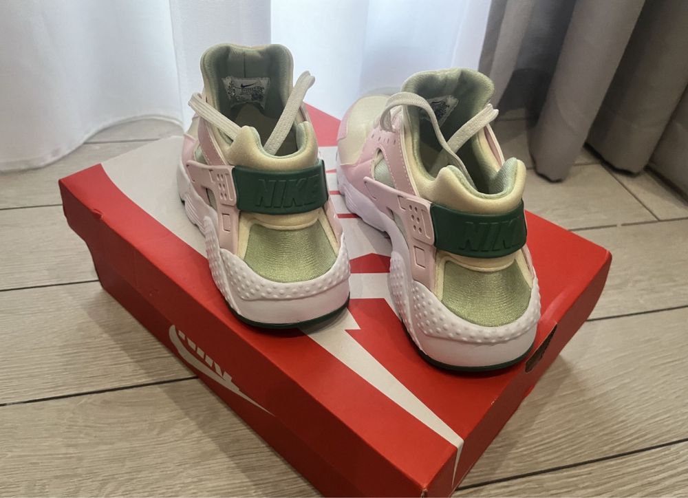 Маратонки Nike