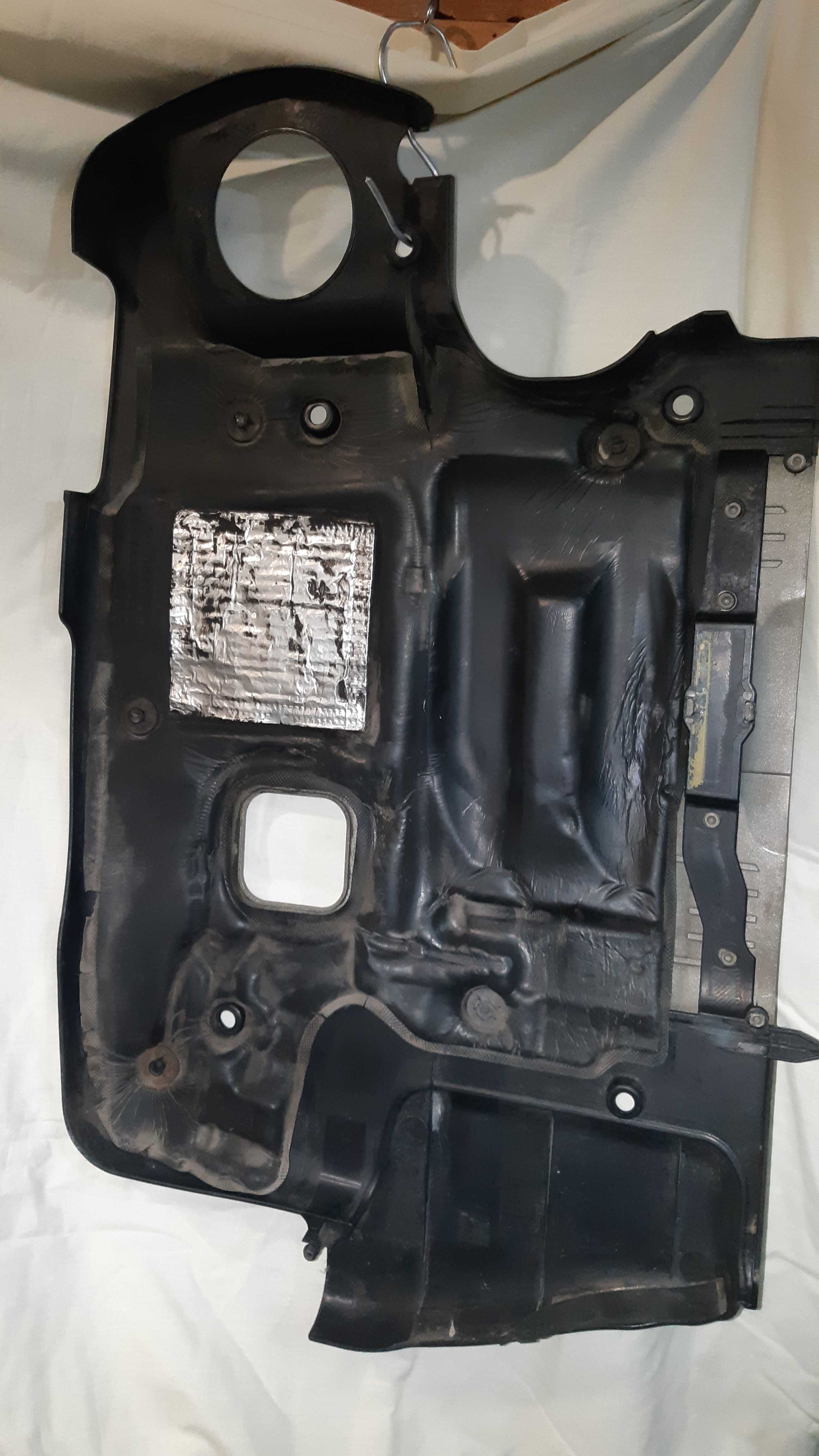 Кора за двигател БМВ Е46 320д