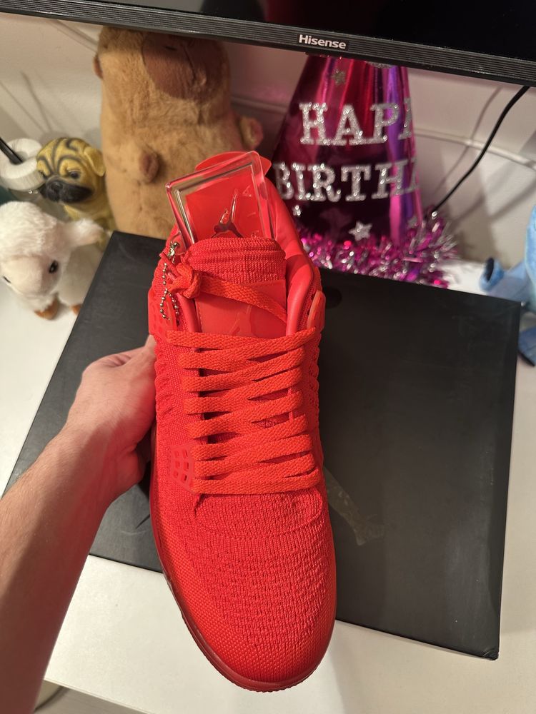 Jordan 4 FlyKnit Red - Size 42