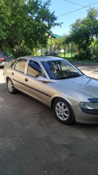 Опель Вектра Б в хорошем состоянии, механика