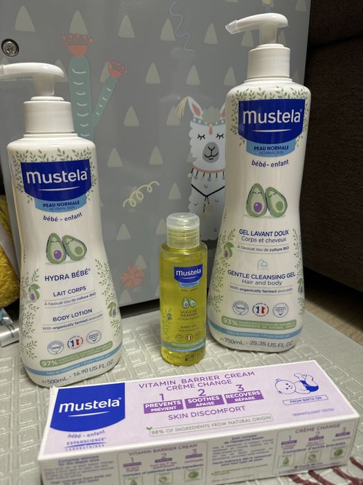 Бебешка козметика Mustela