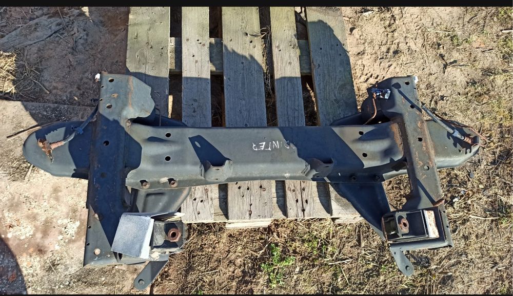 2 бр Преден мост от Mercedes Sprinter W903 VW LT