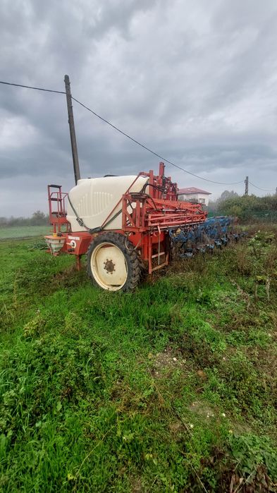 Vând remorca auto, MET și prasitoare