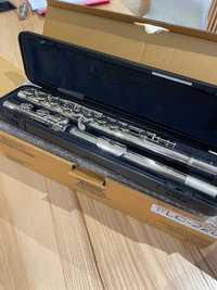 Flaut Yamaha YFL 411 nefolosit